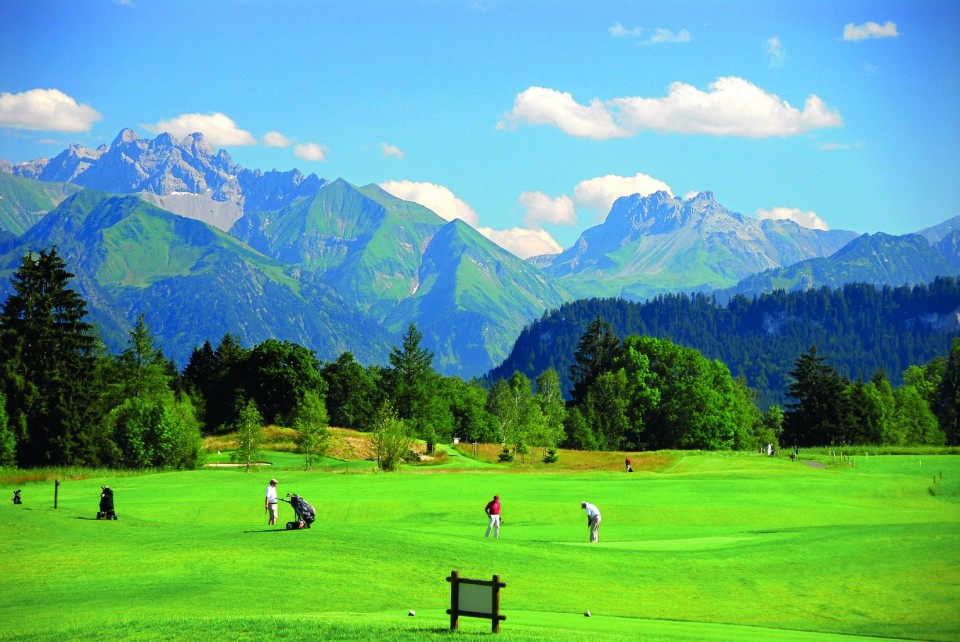 Golfplatz Sonnenalp Bahn http://www.linea-futura.de/wp-content/uploads/2011/04/Golfplatz-Sonnenalp-Bahn-960x642.jpg