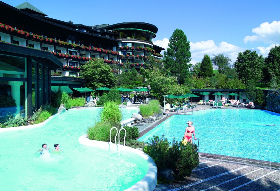 Sonnenalp Hotel & Resort_7b http://www.linea-futura.de/wp-content/uploads/2011/04/Sonnenalp-Hotel-Resort_7b-960x656.jpg