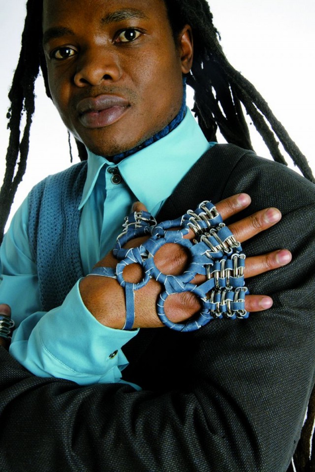 Styling für DJ Satyr (©Kristopher Kempf) http://www.linea-futura.de/wp-content/uploads/2011/05/Irgendwie-in-Afrika2.4_Kweb-640x960.jpg