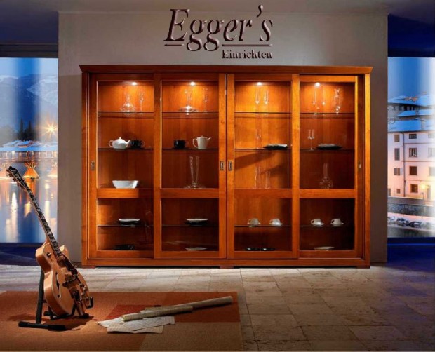 Egger's Einrichten http://www.linea-futura.de/wp-content/uploads/2011/11/Eggers-Einrichten-Schranksysteme-620x502.jpg