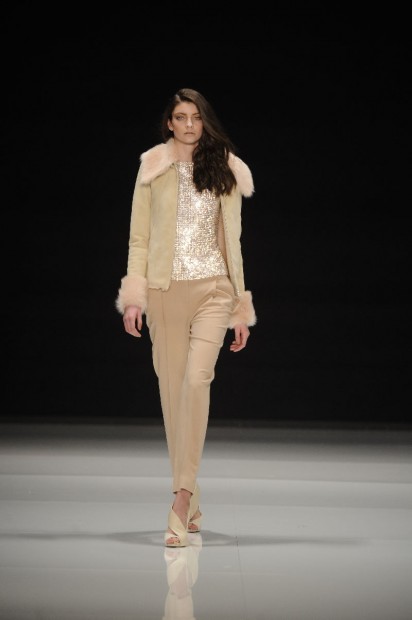 http://www.linea-futura.de/wp-content/uploads/2012/01/MICHALSKY_FW12_01-412x620.jpg